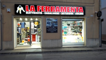 LA FERRAMENTA di Alfredo Fracasso